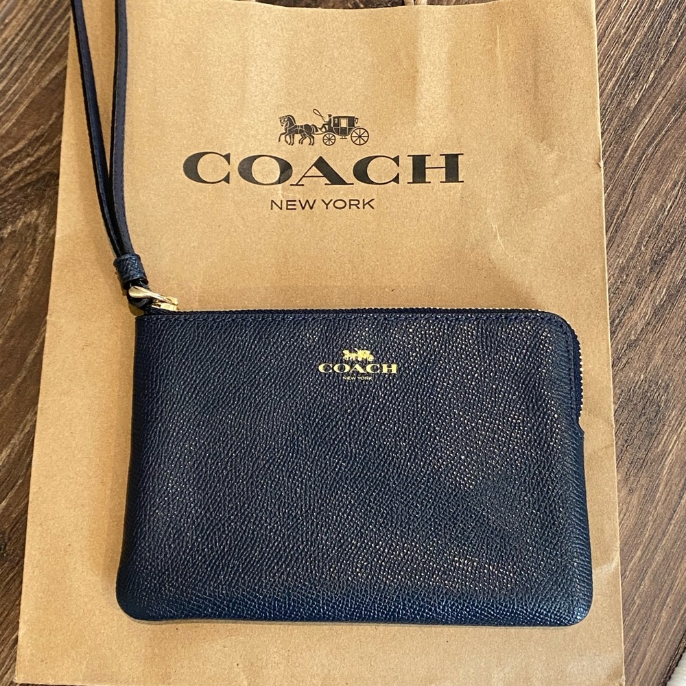 NWT Coach Midnight Navy Wristlet